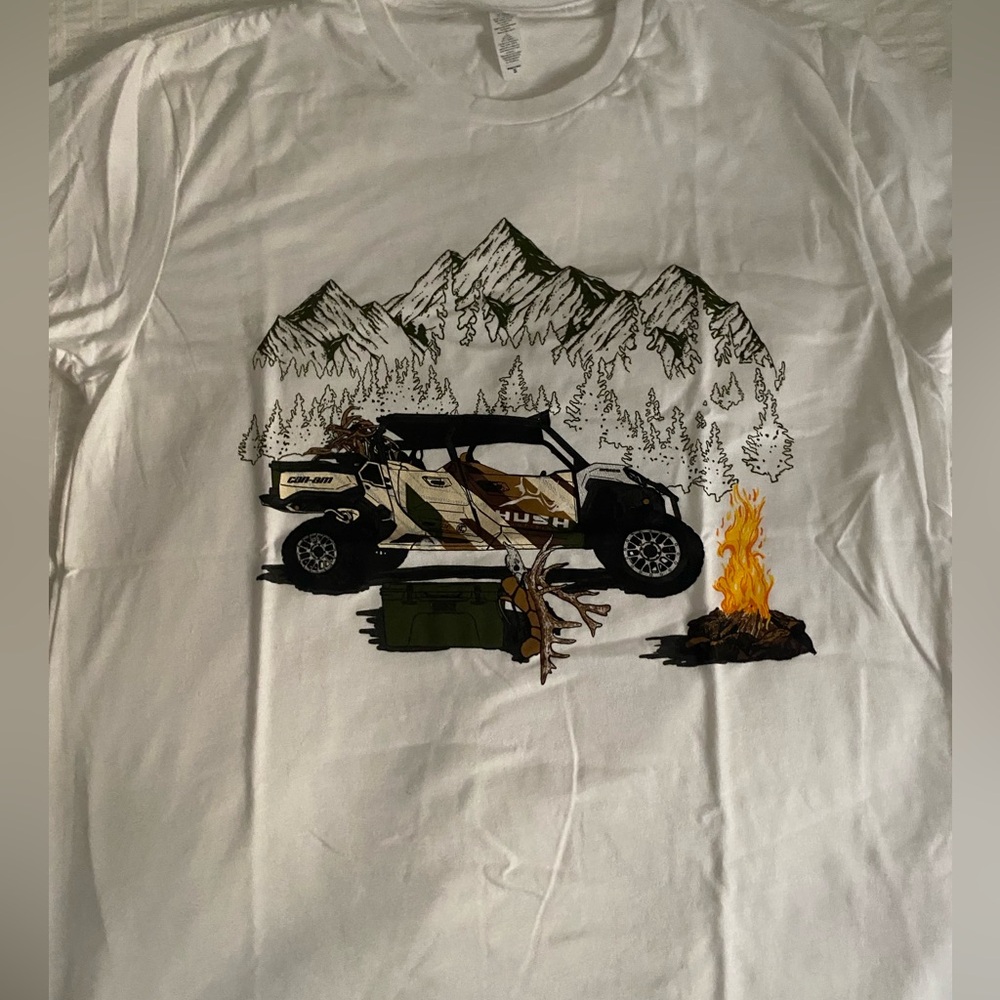 Hush vintage four wheeler camping t shirt NWOT sz small